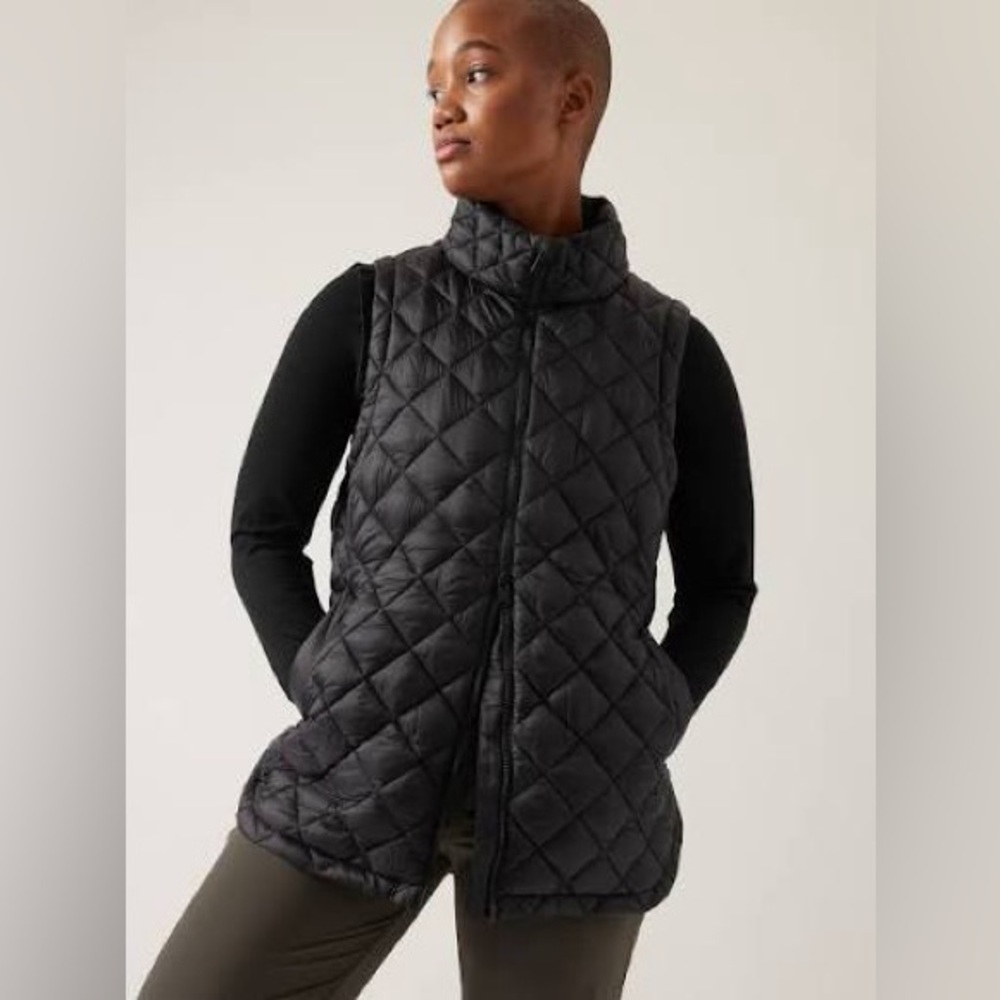 Athleta Whisper Featherless Vest